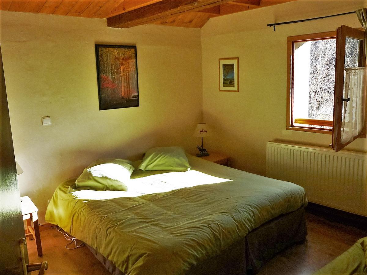 Gite D'Etape Auberge De L'Ardoisiere Jausiers Bagian luar foto